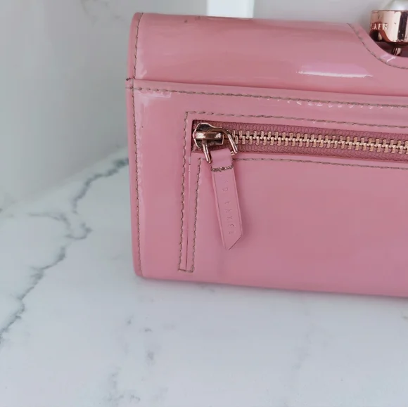 TED BAKER Leather Light Pink Purse Card Cash Holder Pearl &  Rustal Bobbles VGC - Picture 10 of 15